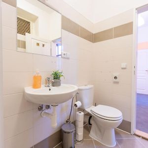 Gemenschappelijk Kamer Alleen voor Vrouwen